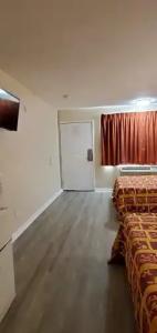 Anaheim National Inn - 138