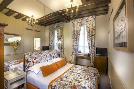 Dauphine Saint Germain - 27