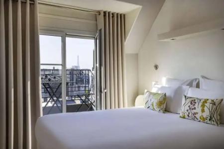 Hôtel de Banville - 136