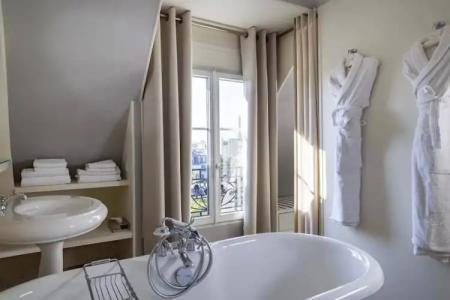 Hôtel de Banville - 140