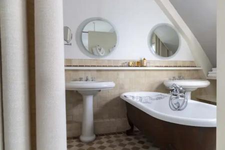 Hôtel de Banville - 141