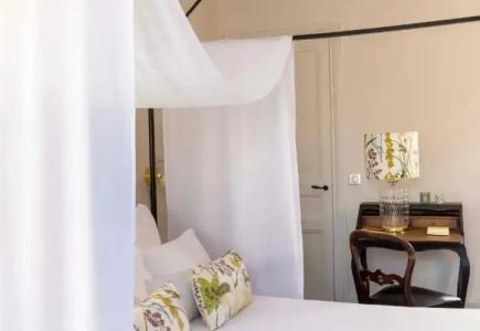 Hôtel de Banville - 131