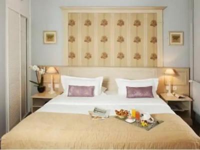 Hôtel de Bellevue Paris Gare du Nord - 58