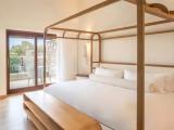Blue Maisonette Private Heated Pool Suite