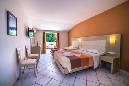 Porto Koukla Beach - 27