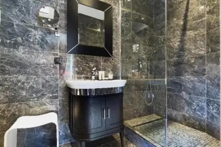 & Spa de Latour Maubourg - 55
