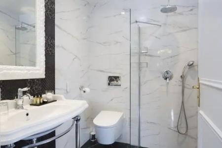 & Spa de Latour Maubourg - 75
