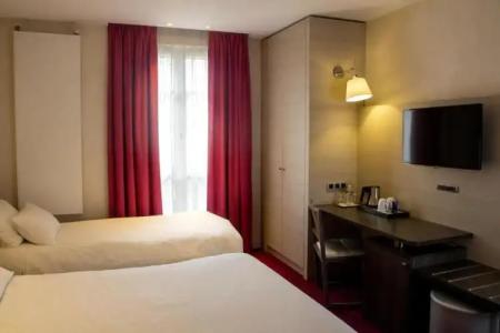 Hôtel de Sévigné - 132