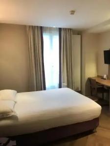 Hôtel de Sévigné - 168