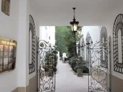 Hôtel de Varenne - 11