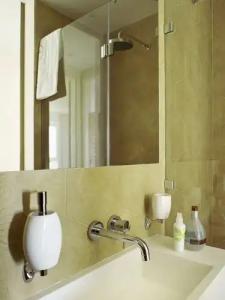 VISIONAPARTMENTS Otto-Braun-Strasse - contactless check-in - 7