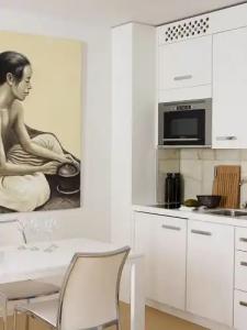 VISIONAPARTMENTS Otto-Braun-Strasse - contactless check-in - 30