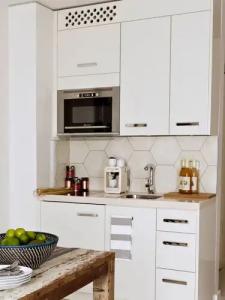 VISIONAPARTMENTS Otto-Braun-Strasse - contactless check-in - 10