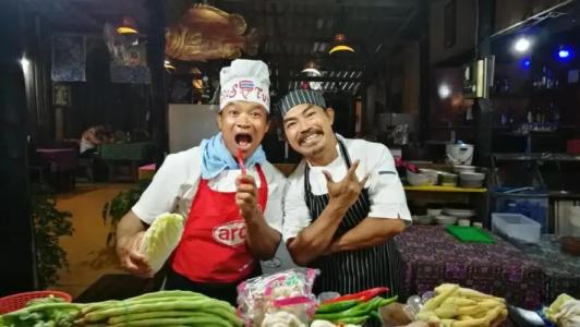 PP Red Tuna Hut - 72