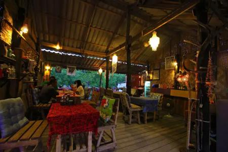 PP Red Tuna Hut - 17