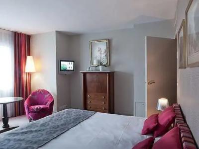 Hôtel Parc Saint-Séverin - Esprit de France - 43