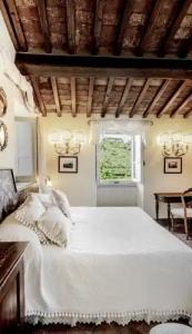 Relais & Châteaux Il Falconiere - 53