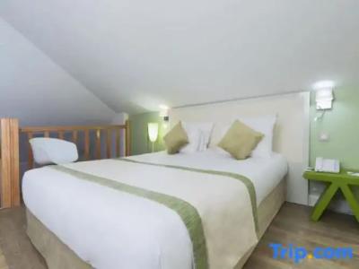 Kyriad Paris 18 - Porte de Clignancourt - Montmartre - 123