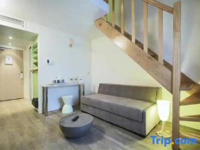 Kyriad Paris 18 - Porte de Clignancourt - Montmartre - 126