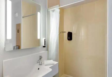 B&B Dunkerque Centre Gare - 8