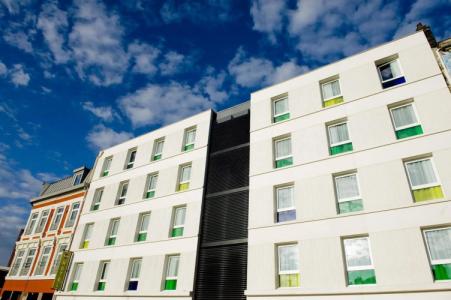 B&B Dunkerque Centre Gare - 1