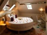 Atelier d'Artiste Round Bed Two People Jacuzzi Double room