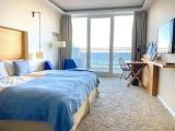 Luxury Double room with balcony and with sea view