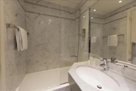 Hôtel Saint Germain - 31