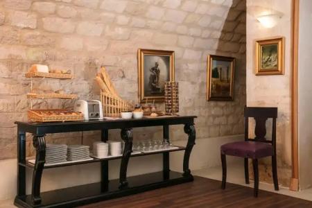 Serotel Lutèce - 12