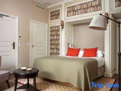 Serotel Lutèce - 27