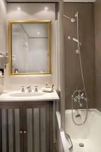 Serotel Lutèce - 97