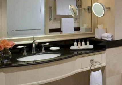 The Peninsula New York - 47