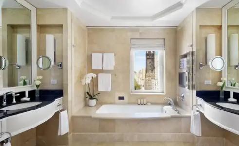 The Peninsula New York - 88