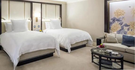 The Peninsula Chicago - 36