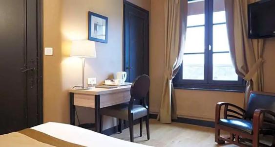 Best Western Le Cheval Blanc -Centre- Vieux Port - 55