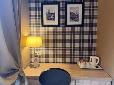 Best Western Le Cheval Blanc -Centre- Vieux Port - 1