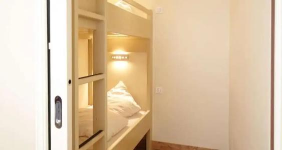 Best Western Le Cheval Blanc -Centre- Vieux Port - 88