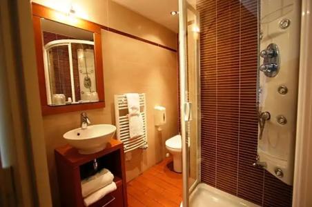 Best Western Le Cheval Blanc -Centre- Vieux Port - 51