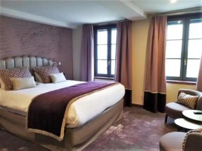 Best Western Le Cheval Blanc -Centre- Vieux Port - 165