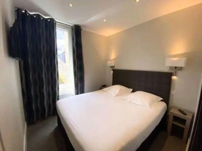 Best Western Le Cheval Blanc -Centre- Vieux Port - 3