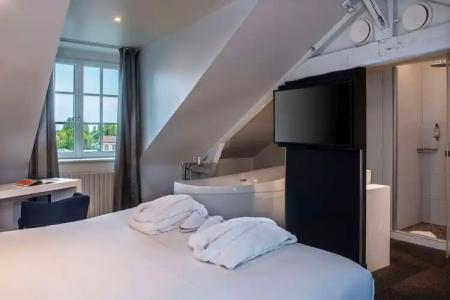 Best Western Le Cheval Blanc -Centre- Vieux Port - 159