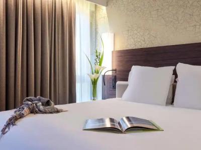 Mercure Paris Arc de Triomphe Etoile - 28