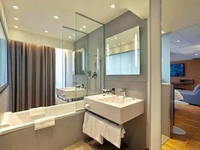 Mercure Paris Arc de Triomphe Etoile - 95