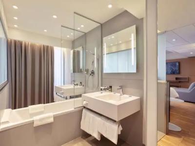 Mercure Paris Arc de Triomphe Etoile - 7