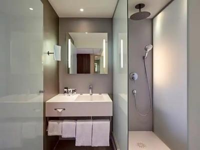 Mercure Paris Arc de Triomphe Etoile - 74