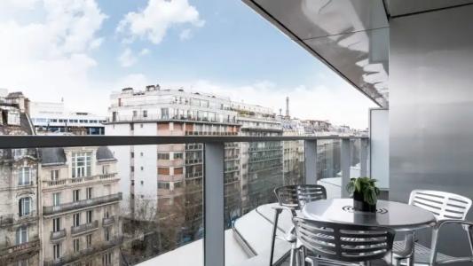 Renaissance Paris Arc de Triomphe - 123