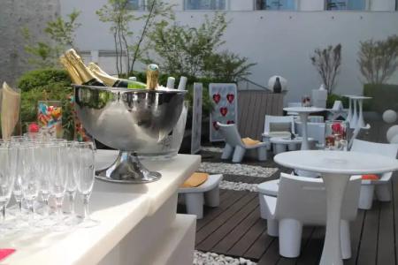 Renaissance Paris Arc de Triomphe - 13