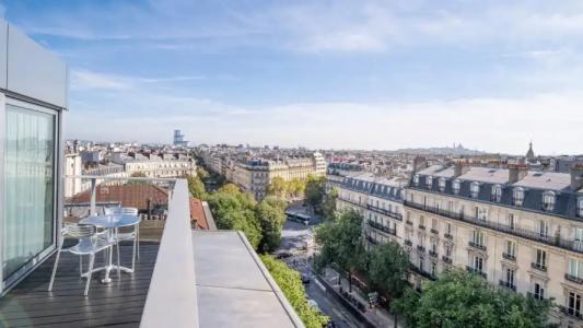 Renaissance Paris Arc de Triomphe - 107