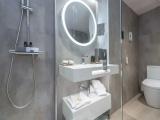 Premier room