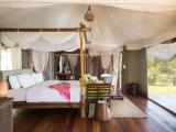 Double Panorama Pool Tented Villa